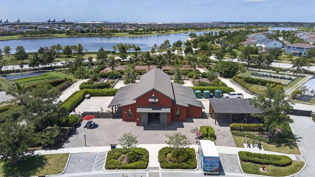 1319 Arrowhead Point Road, Loxahatchee, FL 33470
