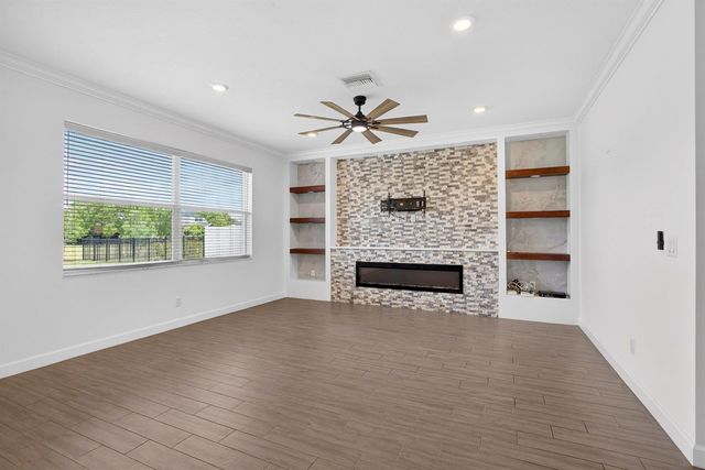 1319 Arrowhead Point Road, Loxahatchee, FL 33470