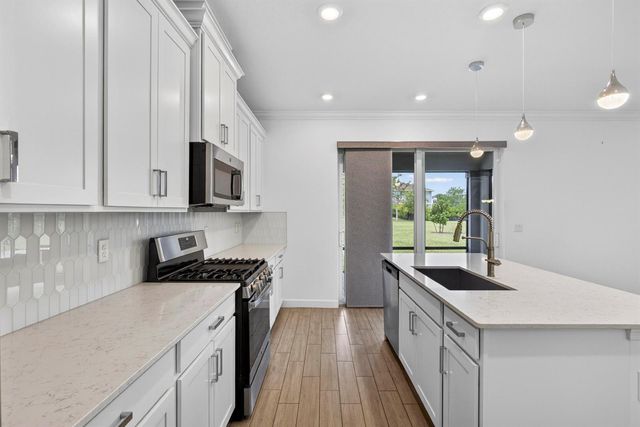 1319 Arrowhead Point Road, Loxahatchee, FL 33470