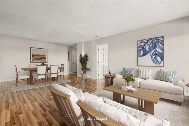 200 Locust St 302, Lynn, MA 01904