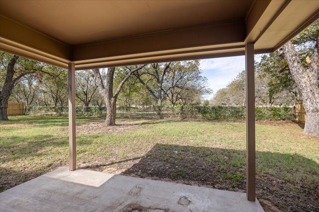 8906 Monticello Drive, Granbury, TX 76049