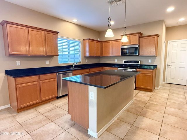 2146 W Scully Drive, Phoenix, AZ 85023