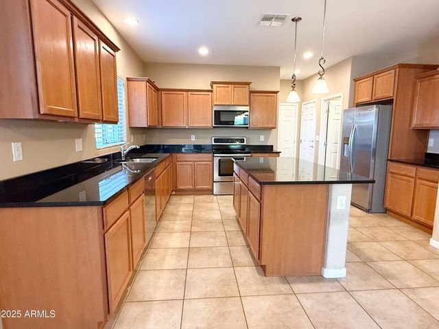 2146 W Scully Drive, Phoenix, AZ 85023