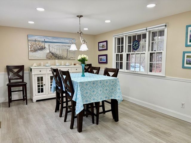 2 Baron Way, Littleton, MA 01460