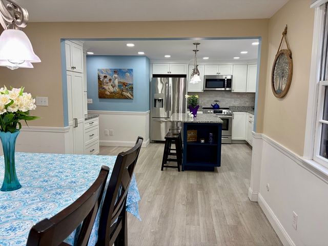 2 Baron Way, Littleton, MA 01460