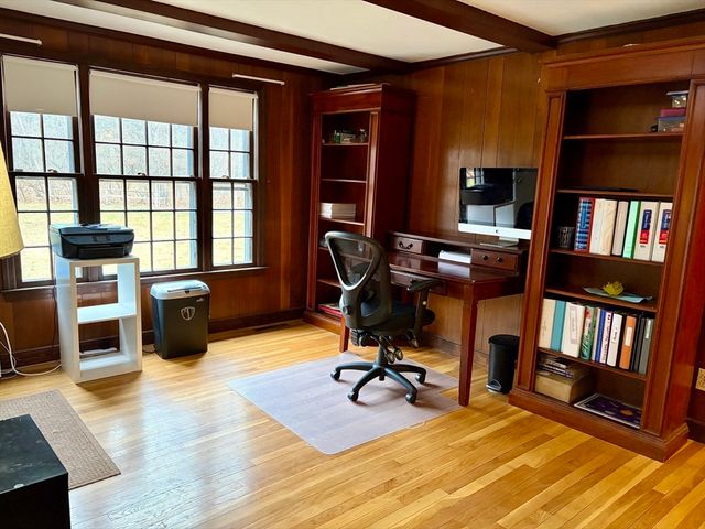 2 Baron Way, Littleton, MA 01460