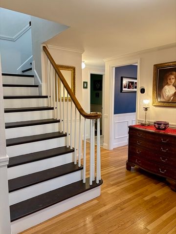 2 Baron Way, Littleton, MA 01460