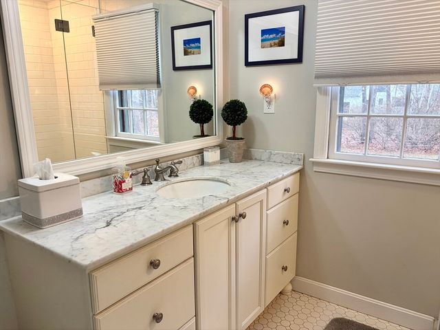 2 Baron Way, Littleton, MA 01460