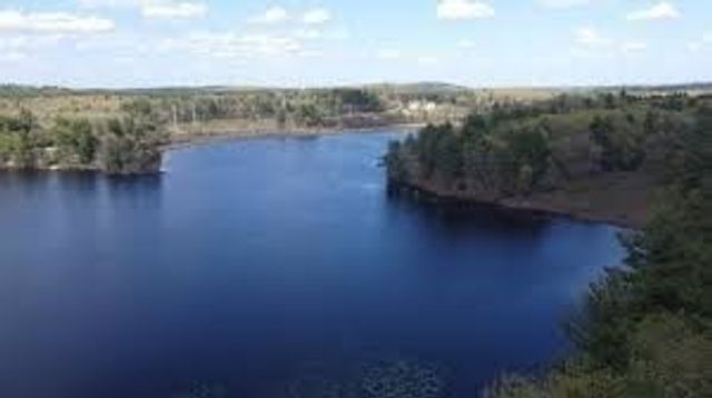 2 Baron Way, Littleton, MA 01460