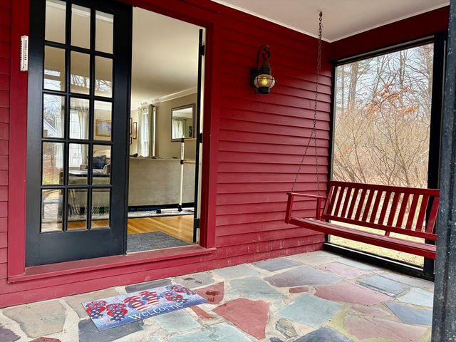 2 Baron Way, Littleton, MA 01460