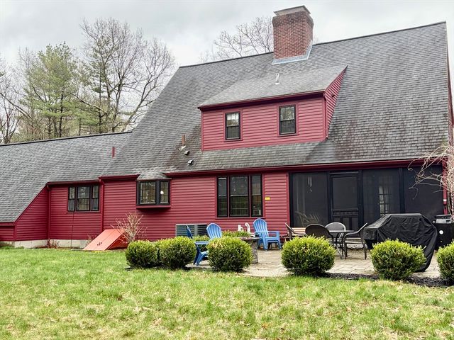 2 Baron Way, Littleton, MA 01460