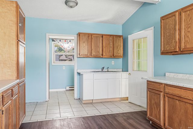 2803 Capitol Avenue, Fort Wayne, IN 46806