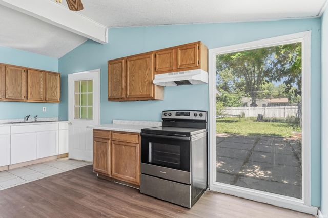 2803 Capitol Avenue, Fort Wayne, IN 46806