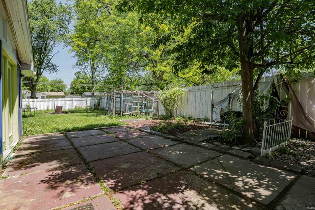2803 Capitol Avenue, Fort Wayne, IN 46806