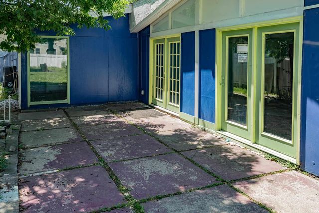 2803 Capitol Avenue, Fort Wayne, IN 46806