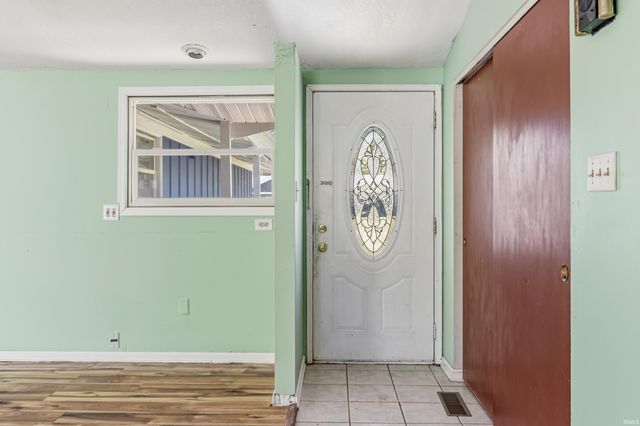 2803 Capitol Avenue, Fort Wayne, IN 46806