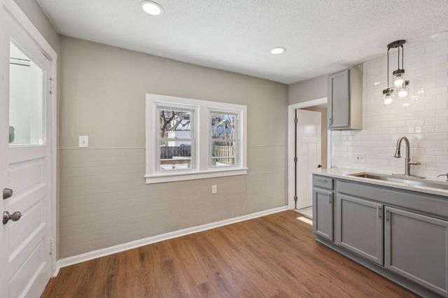 3413 Dupont Avenue N, Minneapolis, MN 55412