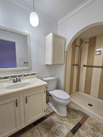 9222 Fairmont Circle, Rowlett, TX 75088