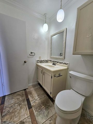 9222 Fairmont Circle, Rowlett, TX 75088