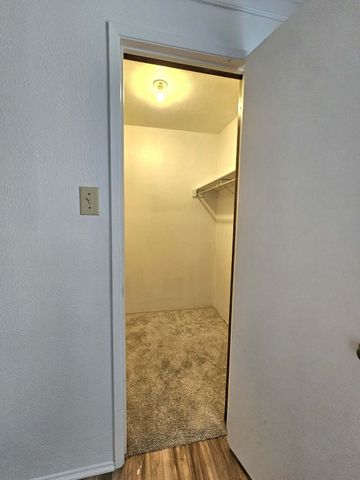 9222 Fairmont Circle, Rowlett, TX 75088