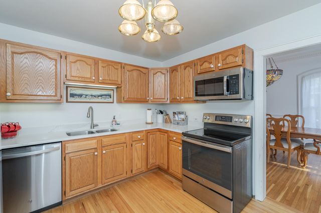 816 1st Street NW, Rochester, MN 55901