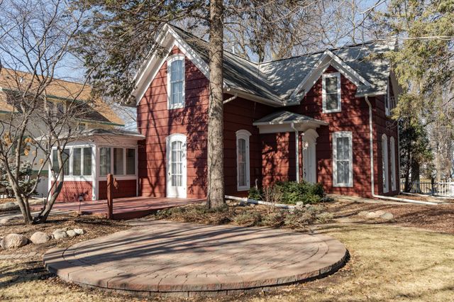 816 1st Street NW, Rochester, MN 55901