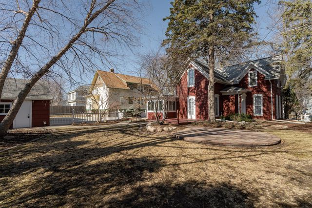 816 1st Street NW, Rochester, MN 55901