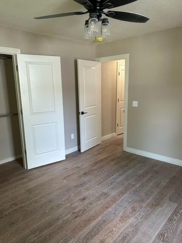 417 S Park Avenue, Joplin, MO 64801