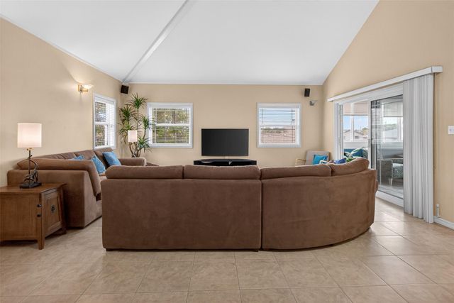 1035 Sea Secret ST, Port Aransas, TX 78373