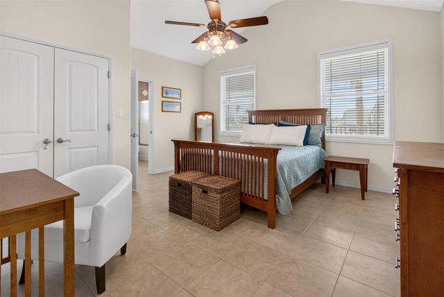 1035 Sea Secret ST, Port Aransas, TX 78373