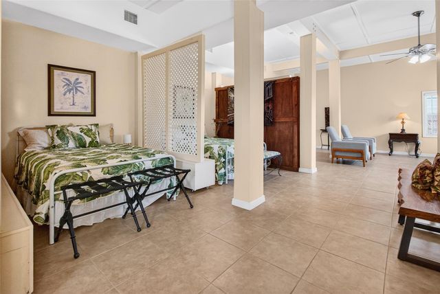 1035 Sea Secret ST, Port Aransas, TX 78373