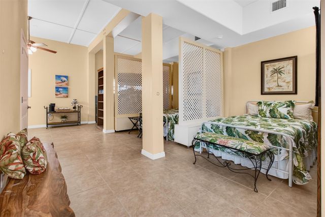 1035 Sea Secret ST, Port Aransas, TX 78373