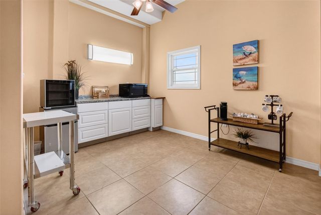 1035 Sea Secret ST, Port Aransas, TX 78373