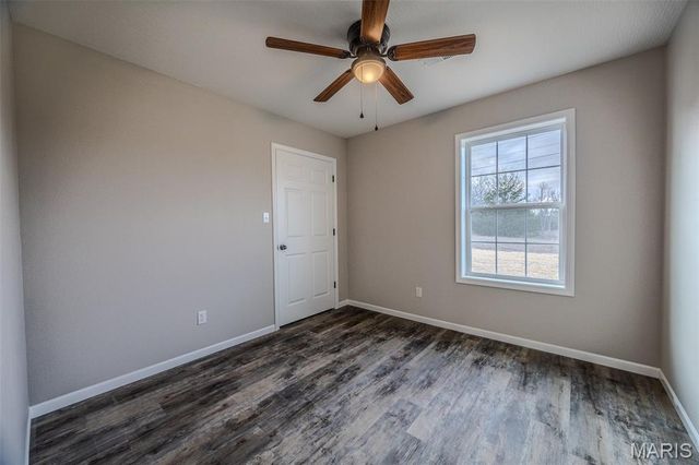 1100 Daytona Drive, Lebanon, MO 65536