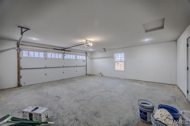 1100 Daytona Drive, Lebanon, MO 65536