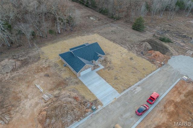 1100 Daytona Drive, Lebanon, MO 65536