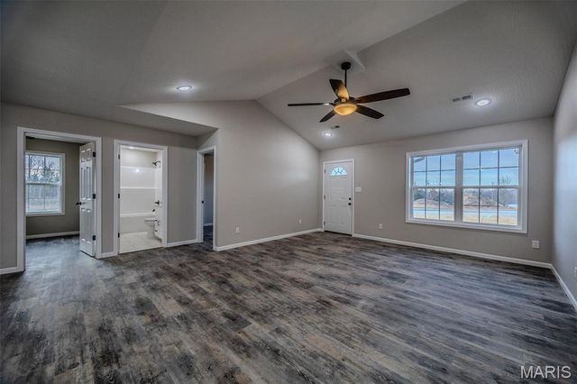 1100 Daytona Drive, Lebanon, MO 65536