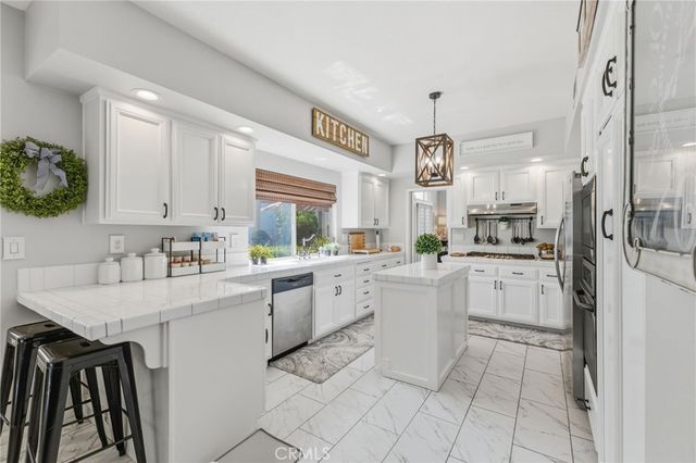 25235 Corte Sur, Murrieta, CA 92563