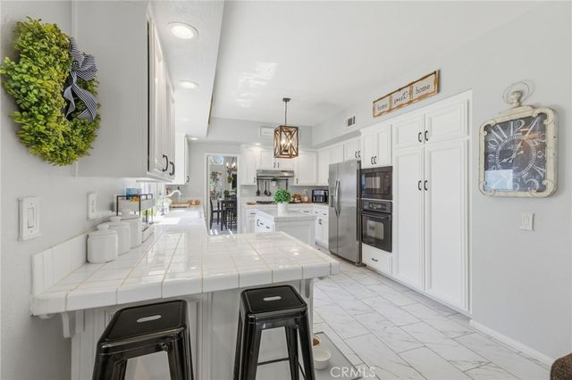 25235 Corte Sur, Murrieta, CA 92563