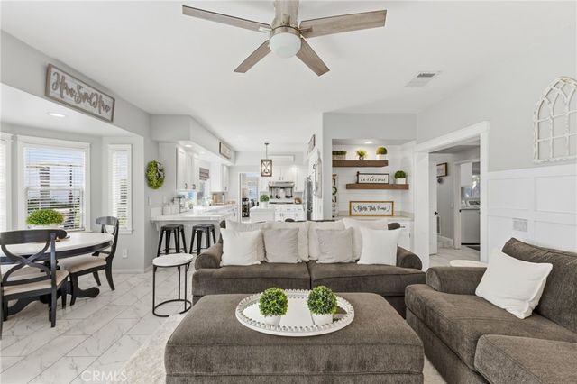25235 Corte Sur, Murrieta, CA 92563