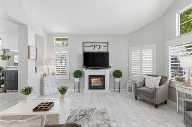 25235 Corte Sur, Murrieta, CA 92563