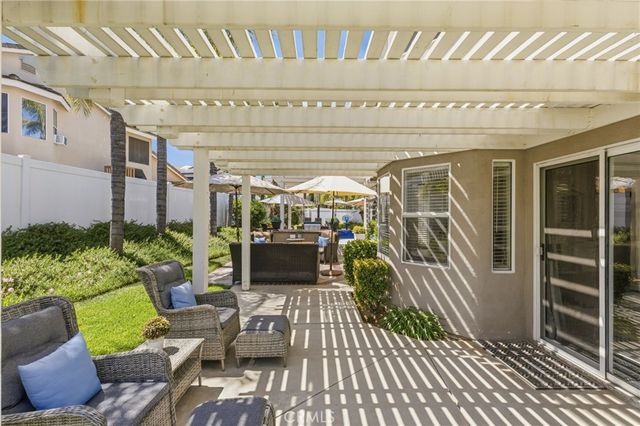 25235 Corte Sur, Murrieta, CA 92563