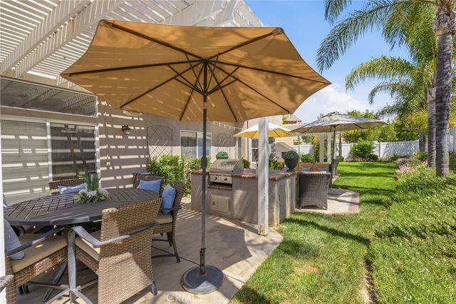 25235 Corte Sur, Murrieta, CA 92563