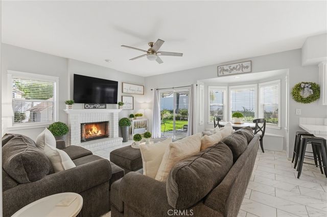 25235 Corte Sur, Murrieta, CA 92563