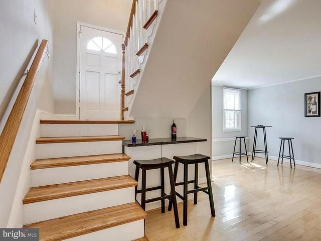 6502 SHIPYARD PL, Falls Church, VA 22043