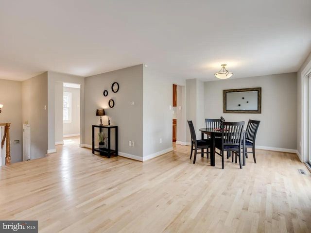 6502 SHIPYARD PL, Falls Church, VA 22043