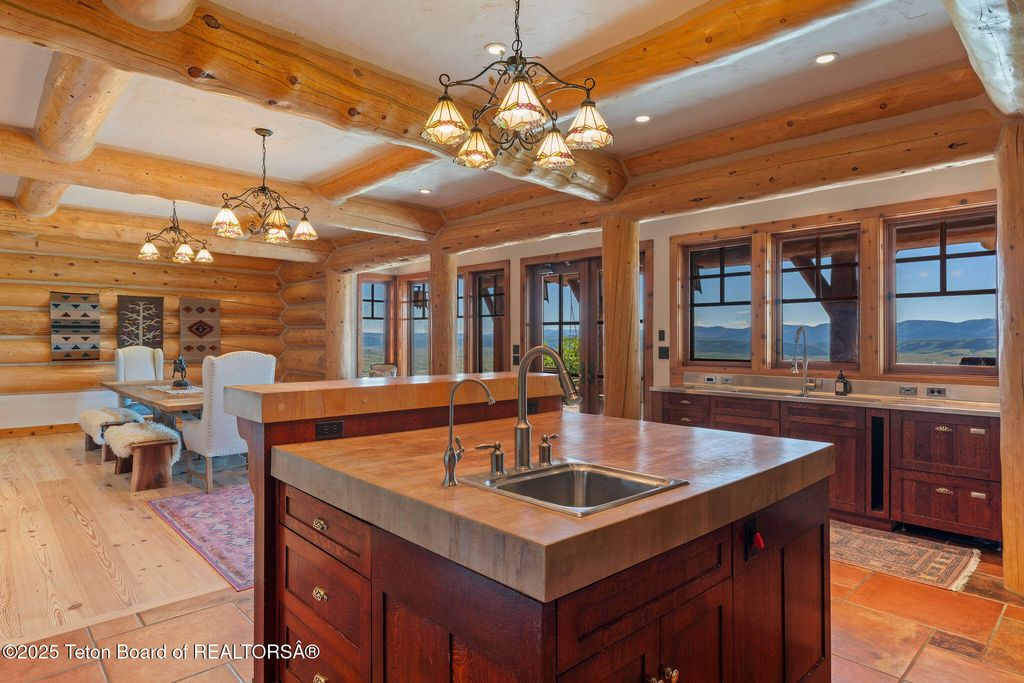 3100 COUNTY RD 129, Grover, WY 83122 photo 23