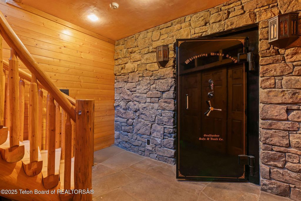 3100 COUNTY RD 129, Grover, WY 83122 photo 29