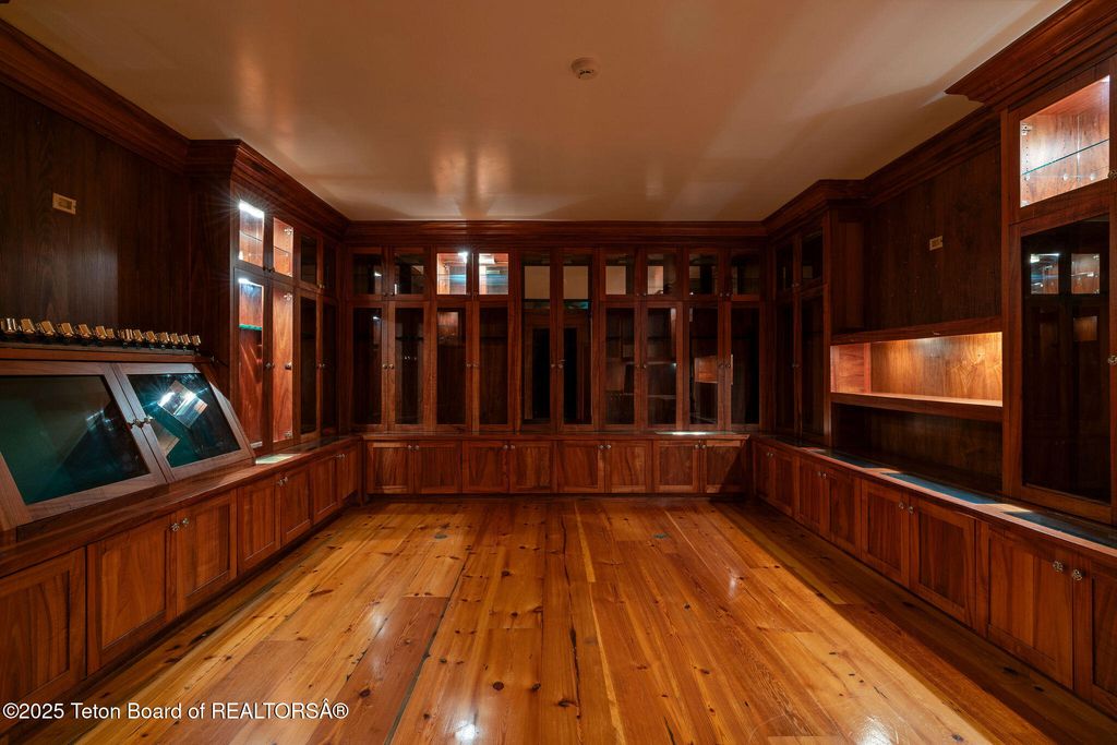 3100 COUNTY RD 129, Grover, WY 83122 photo 30