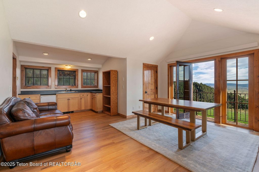 3100 COUNTY RD 129, Grover, WY 83122 photo 47